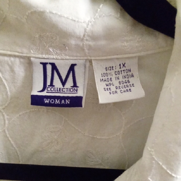 Womans 1X JM Collection White Embroidered Floral Button Down Shirt Relaxed Fit - Picture 3 of 5